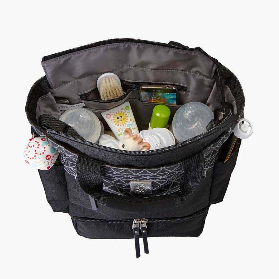 Ergobaby Wickelrucksack "Carry On" - Geo Black